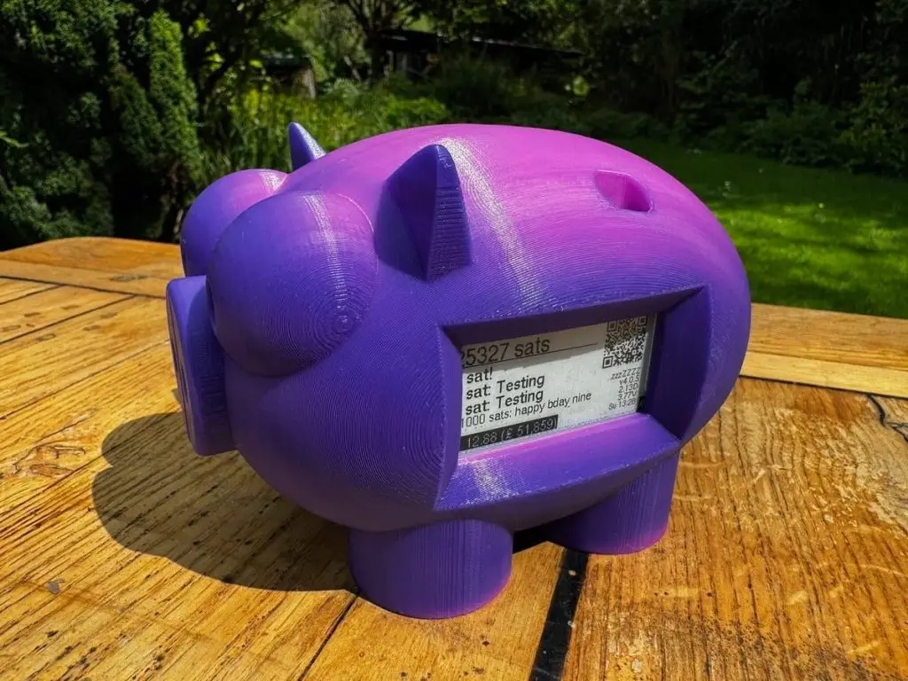 Taschengeld in bitcoin erhalten und in die Lightning Piggy-Spardose für Kinder einzahlen