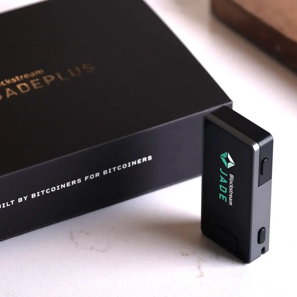 Blockstream jade Plus kaufen bitcoin hardware wallet grau Open Source