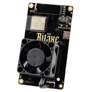Bitaxe Gamma 601 solo miner, zwarte printplaat met ventilator